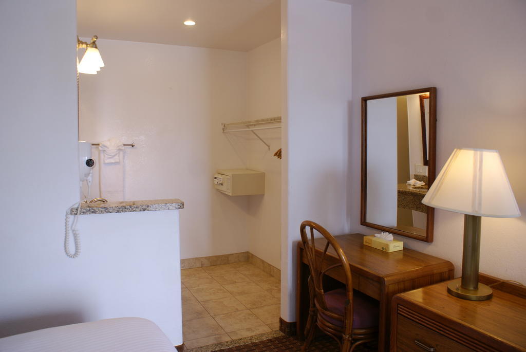 סן דייגו Days Inn Harbor View מראה חיצוני תמונה